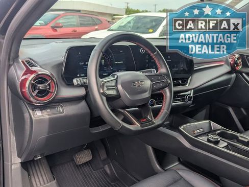 Used 2026 Chevrolet Equinox RS w/ Safety and Technology Package FWD image 5