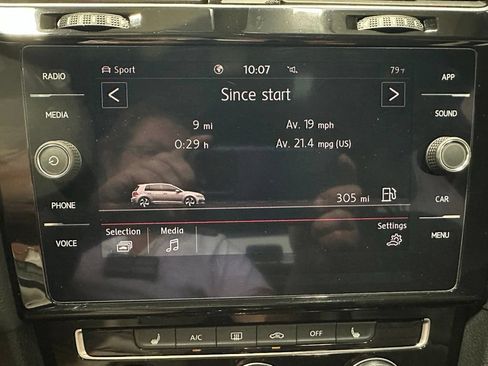 Used 2020 Volkswagen GTI SE FWD image 30