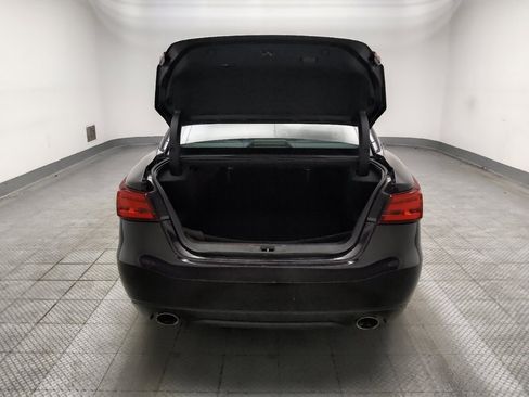 Used 2016 Nissan Maxima Platinum w/ Interior Lighting Package FWD image 29