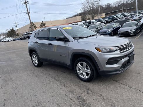 Used 2023 Jeep Compass Sport image 6