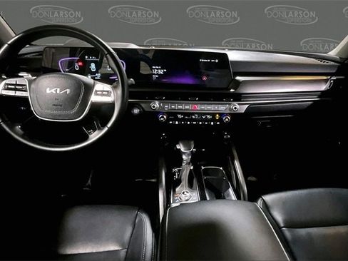 Used 2024 Kia Telluride S image 19