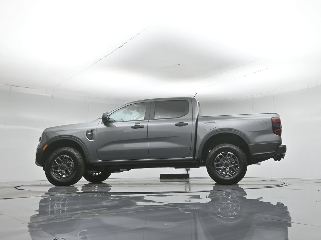 New 2026 Ford Ranger XLT w/ Black Appearance Package AWD/4WD image 49