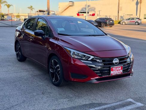 New 2025 Nissan Versa SR image 2