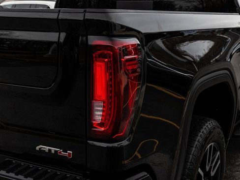 Used 2025 GMC Sierra 1500 AT4 w/ AT4 Premium Package image 38