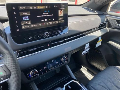 New 2026 Mitsubishi Outlander 4WD Plug-In Hybrid image 17