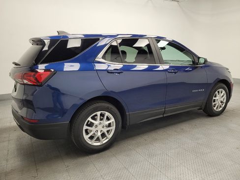 Used 2022 Chevrolet Equinox LT image 10