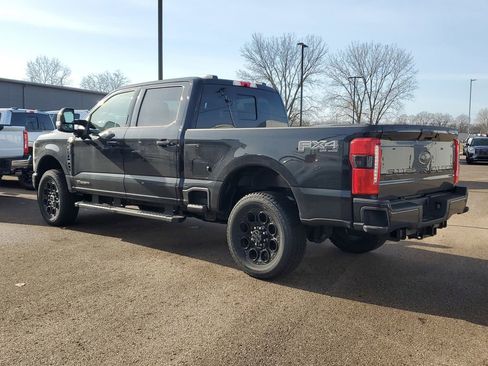New 2026 Ford F250 Lariat w/ Black Appearance Package image 4