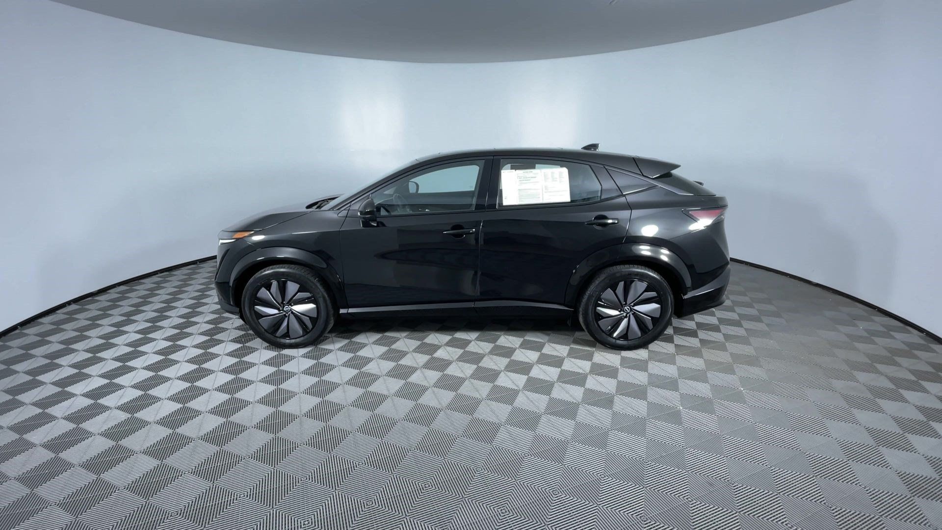 Certified 2024 Nissan Ariya AWD image 6