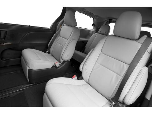 Used 2015 Toyota Sienna XLE Premium AWD/4WD image 8