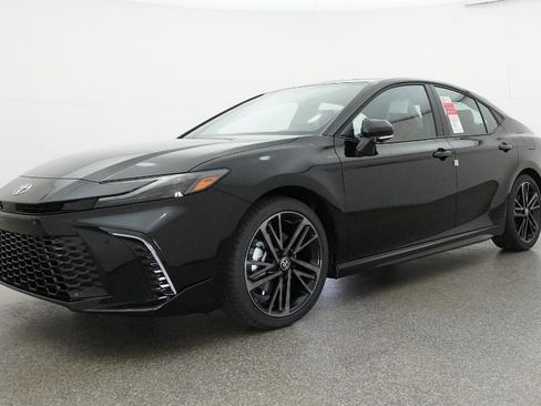 New 2026 Toyota Camry XSE FWD image 20