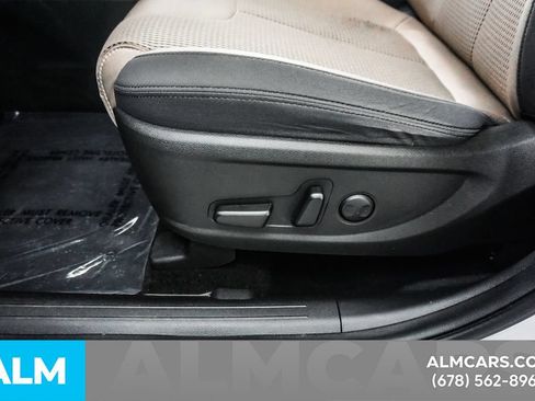 Used 2022 Hyundai Santa Fe SEL FWD image 30
