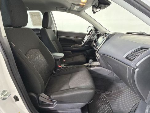 Used 2021 Mitsubishi Outlander Sport ES AWD/4WD image 29
