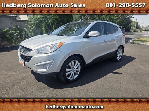 Used 2011 Hyundai Tucson Limited w/ Premium Pkg 3 AWD/4WD image 1
