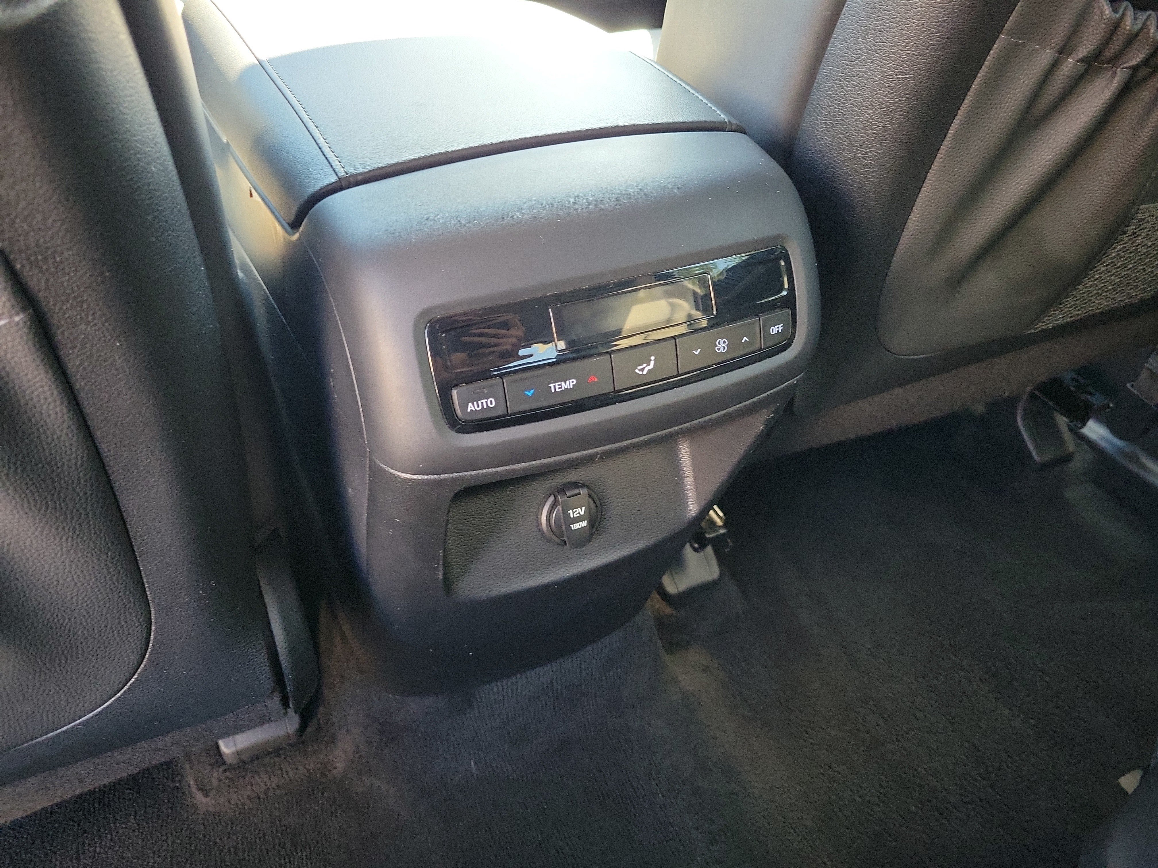 Used 2024 Hyundai Palisade SEL FWD image 13