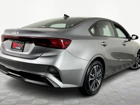 Certified 2024 Kia Forte LXS image 7