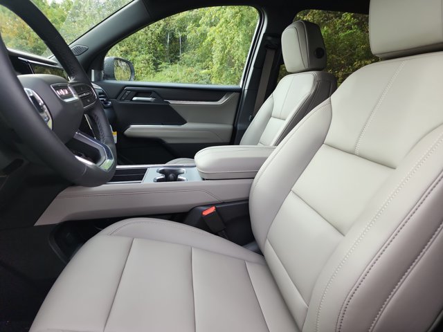 New 2027 GMC Acadia Elevation w/ Elevation Premium Package AWD/4WD image 10