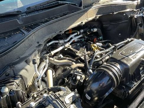 Used 2021 Ford Explorer XLT w/ Equipment Group 202A AWD/4WD image 67