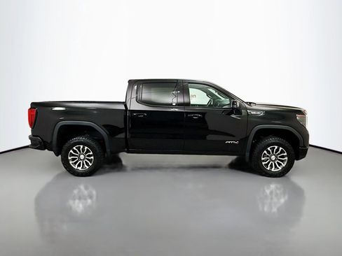 Used 2023 GMC Sierra 1500 AT4 image 8