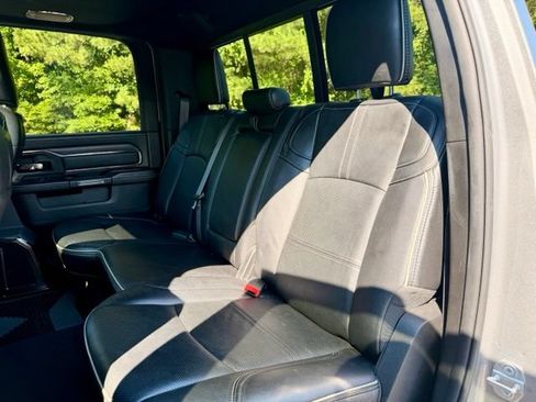 Used 2022 RAM 2500 Limited AWD/4WD image 26