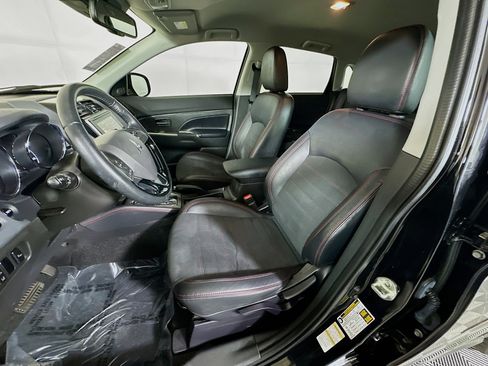 Used 2022 Mitsubishi Outlander Sport SE AWD/4WD image 12