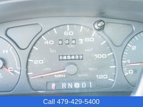 Used 2001 Ford Taurus SES FWD image 11