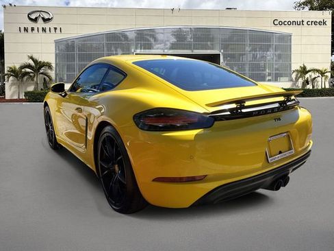 Used 2018 Porsche 718 Cayman image 4