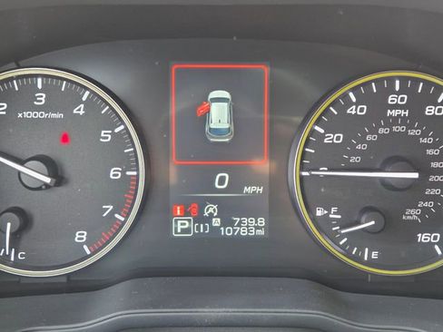 Used 2025 Subaru Crosstrek 2.5i Sport AWD/4WD image 17