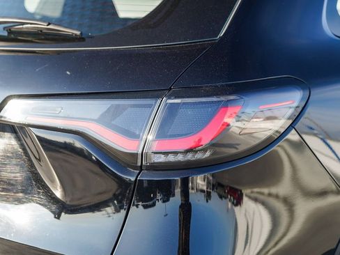 Used 2023 Honda HR-V LX image 10