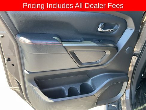 Used 2021 Nissan Titan PRO-4X w/ Pro-4x Convenience Package AWD/4WD image 34