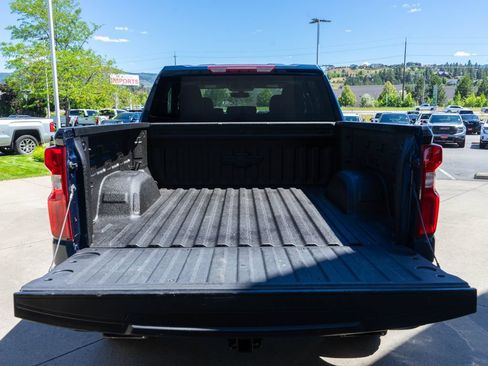 Used 2022 Chevrolet Silverado 1500 LT Trail Boss w/ Safety Package AWD/4WD image 33