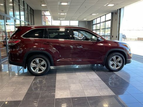 Used 2015 Toyota Highlander Limited Platinum image 6