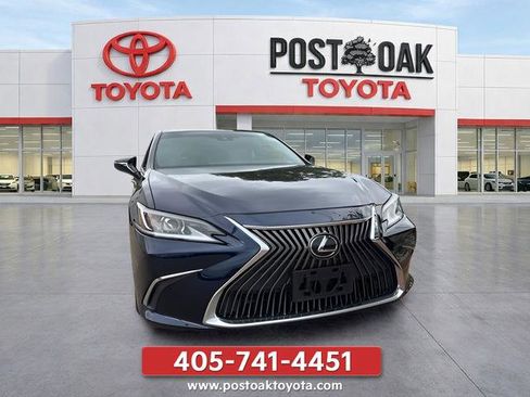 Used 2019 Lexus ES 350 w/ Premium Package FWD image 3