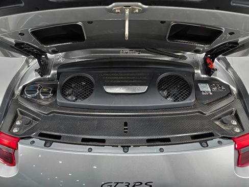 Used 2019 Porsche 911 GT3 RS RWD image 5