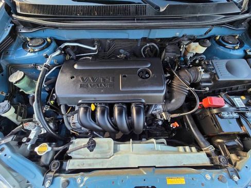 Used 2006 Toyota Matrix XR image 24