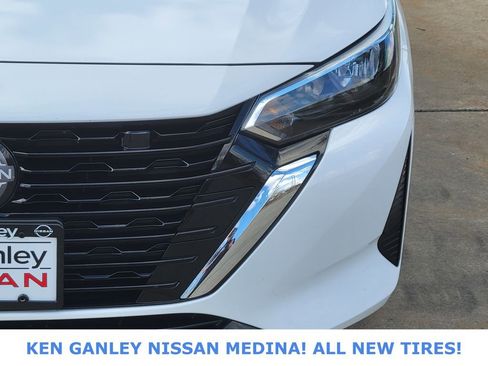 Used 2024 Nissan Sentra SV image 10