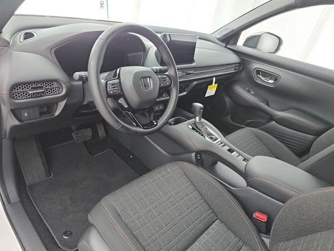 New 2026 Honda HR-V Sport image 15