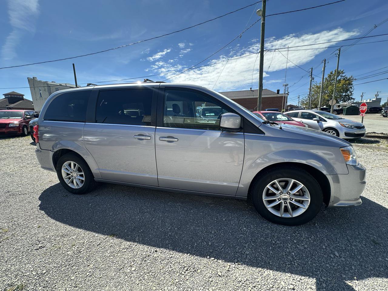 Used 2019 Dodge Grand Caravan SXT FWD image 7