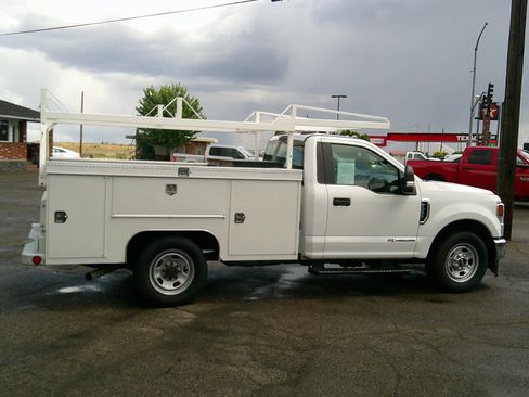 Used 2022 Ford F350 XL w/ Power Equipment Group RWD image 8