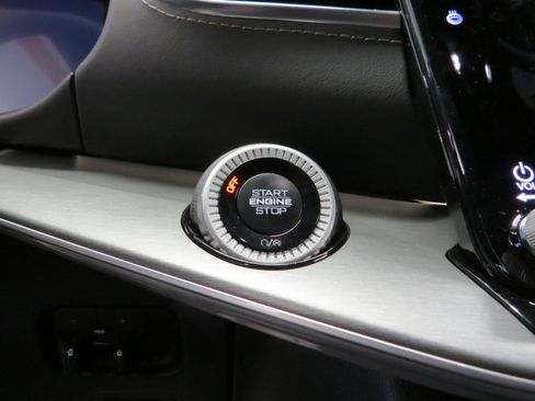 New 2026 Jeep Grand Wagoneer Limited image 24