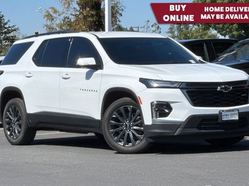 Used 2023 Chevrolet Traverse RS AWD/4WD image 1