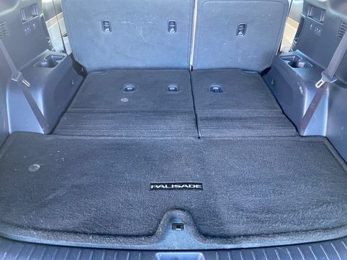 Used 2022 Hyundai Palisade SEL w/ 8P Bench Seat Package AWD/4WD image 28