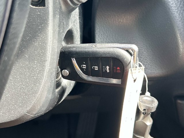 Used 2024 Toyota Camry SE FWD image 23