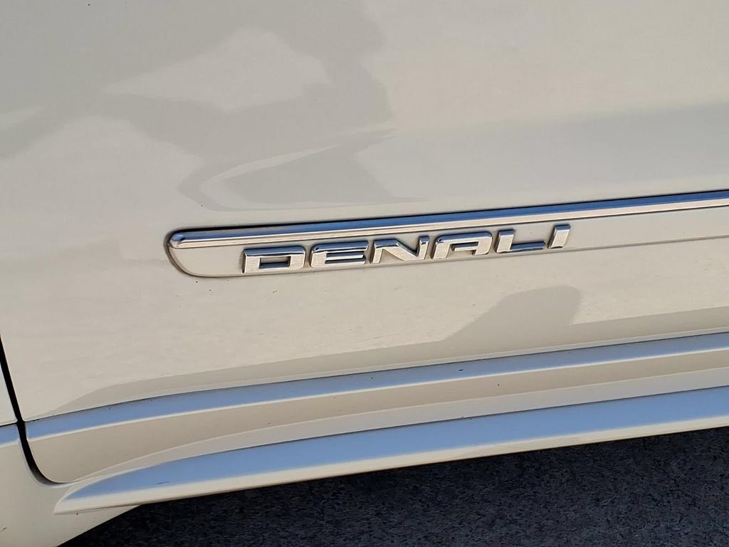 Used 2015 GMC Acadia Denali FWD image 10