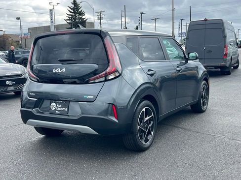 Certified 2023 Kia Soul EX image 5