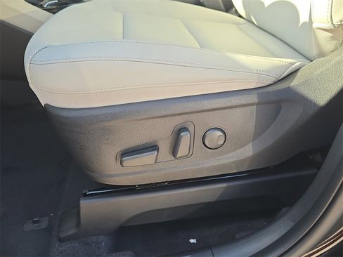 New 2025 Kia Telluride S image 23