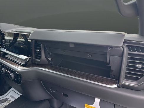 New 2026 Chevrolet Silverado 1500 LT image 58