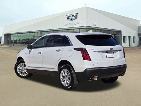New 2026 Cadillac XT5 Luxury w/ LPO, Floor Liner Package AWD/4WD image 4