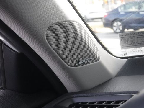 Used 2022 Honda Civic Touring image 33