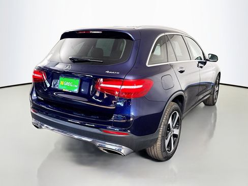 Used 2019 Mercedes-Benz GLC 350e 4MATIC image 10