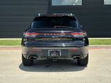 Certified 2024 Porsche Macan image 6